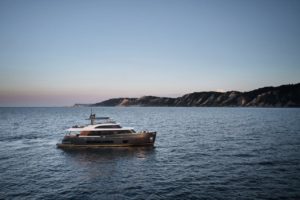 AZIMUT YACHTS PROTAGONISTA DEL SALONE DI GENOVA  CON L’ANTEPRIMA MONDIALE DI MAGELLANO 25 METRI